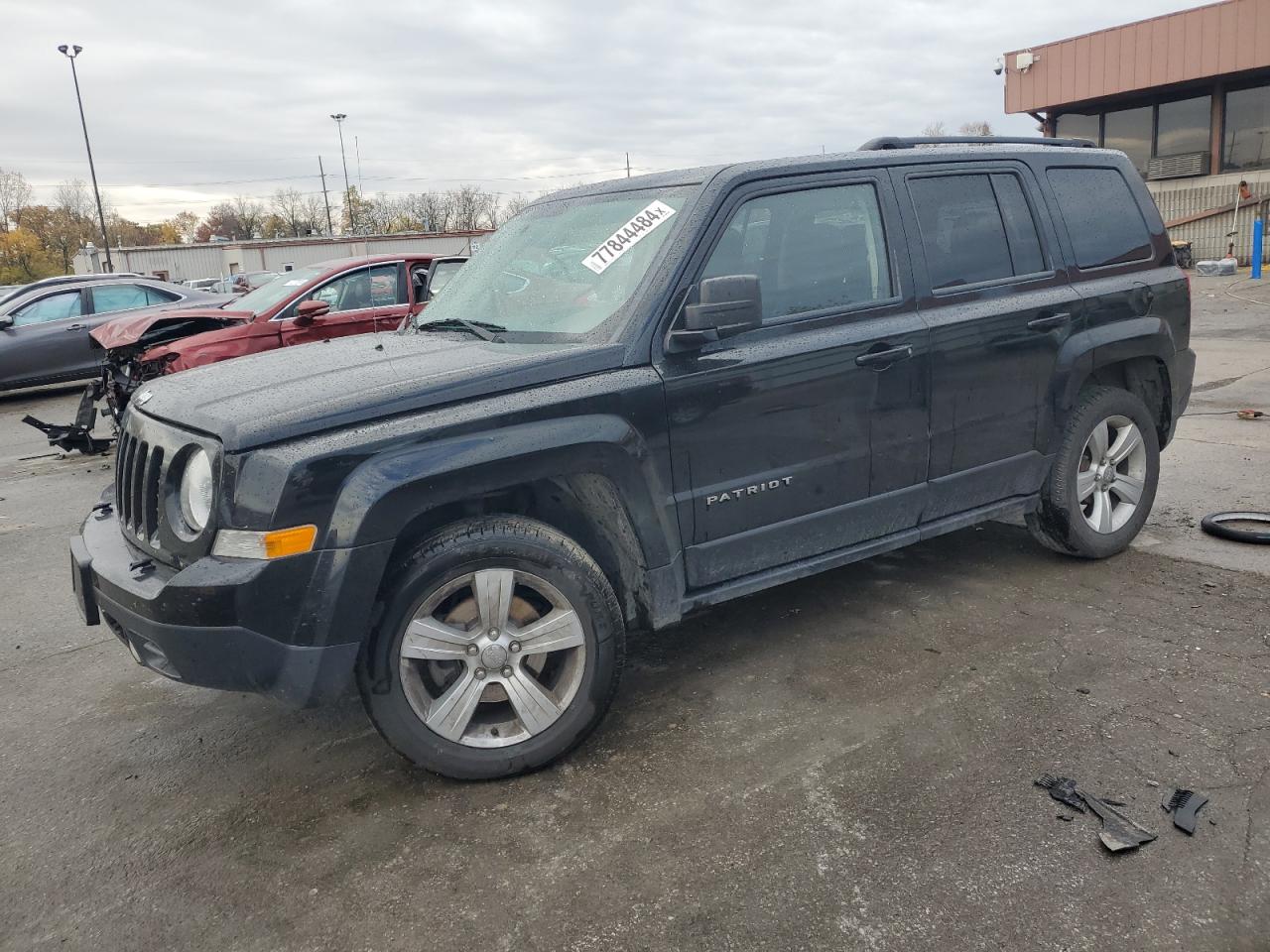 VIN 1C4NJPFB3ED827740 2014 JEEP PATRIOT no.1