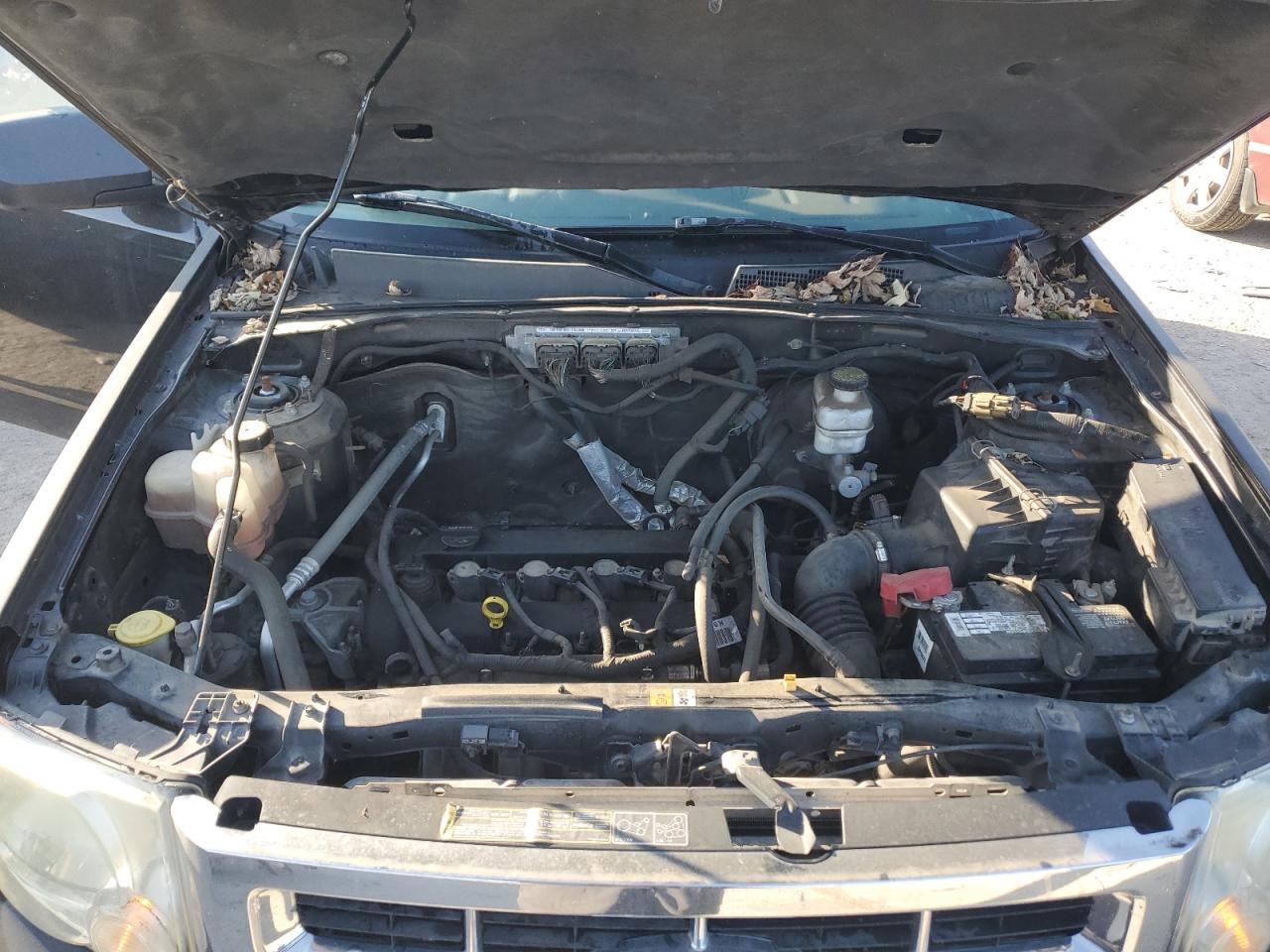 2011 Ford Escape - Image 14