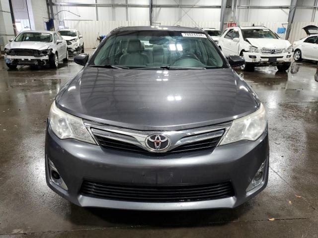  TOYOTA CAMRY 2014 Сірий