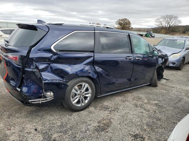  TOYOTA SIENNA 2024 Blue