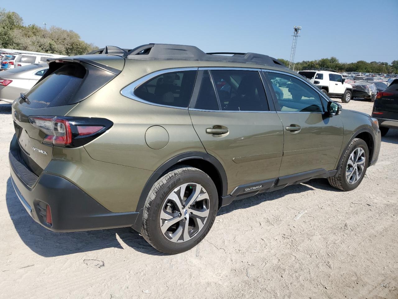 2021 Subaru Outback - Image 3