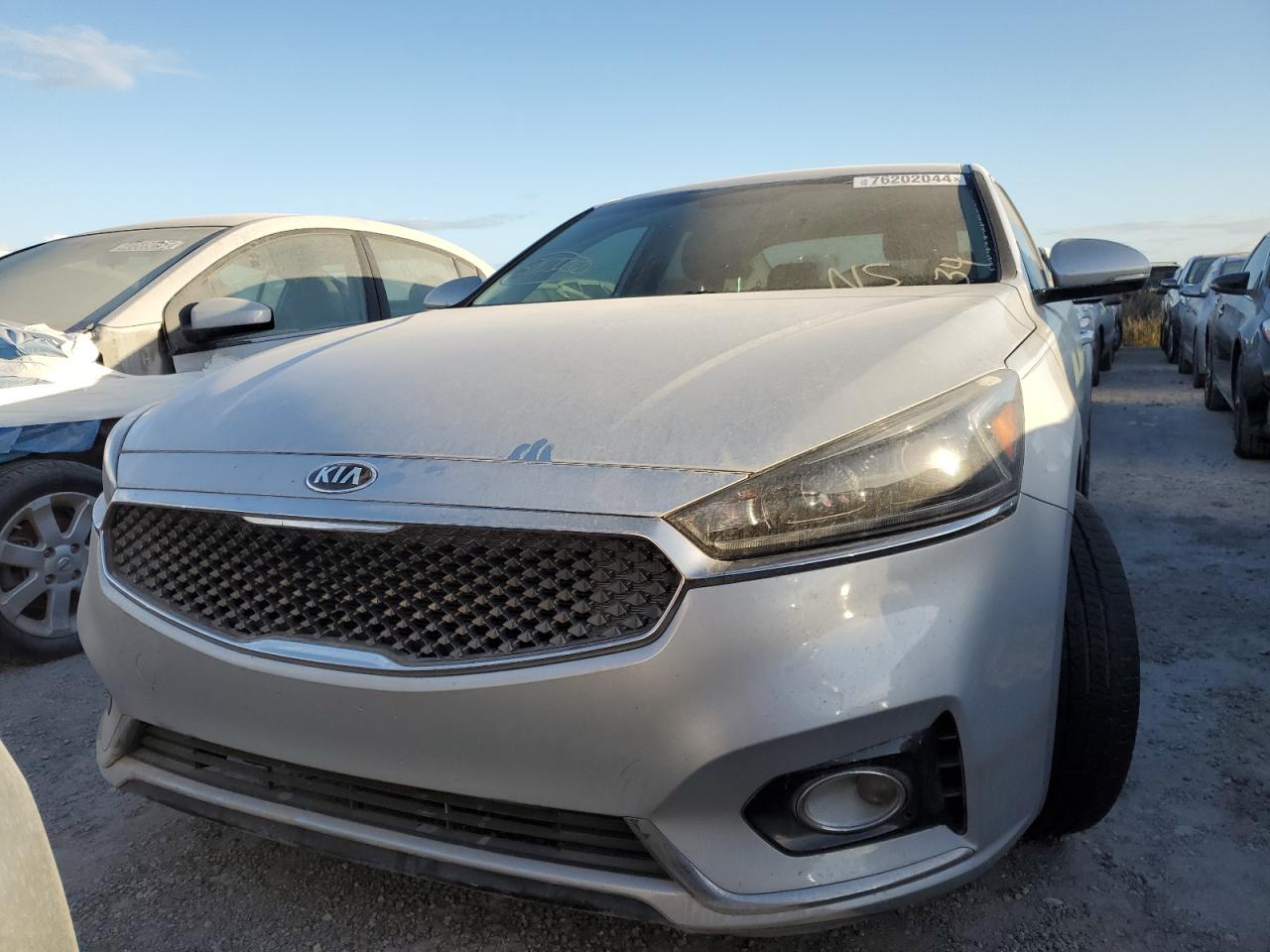 2017 Kia Cadenza - Image 5