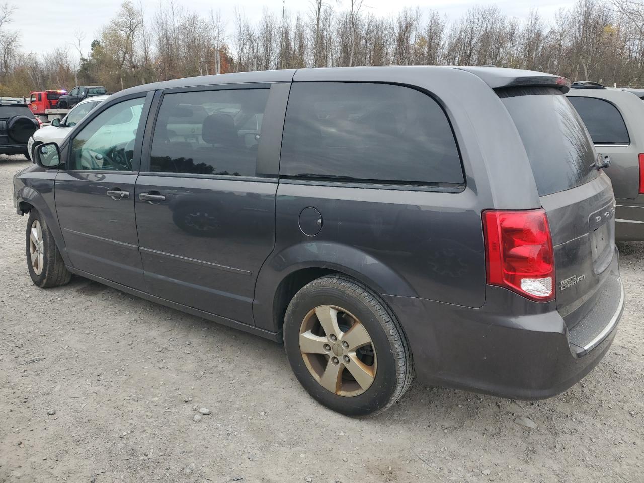 VIN 2C4RDGBG3GR348812 2016 DODGE CARAVAN no.2