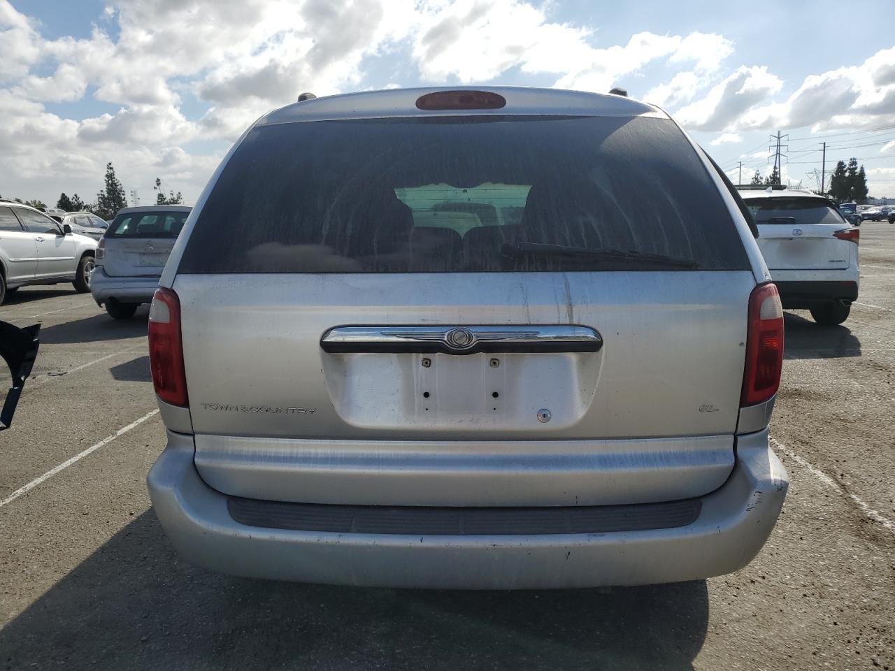 2002 Chrysler Town & Country El VIN: 2C8GP34362R560807 Lot: 78276804