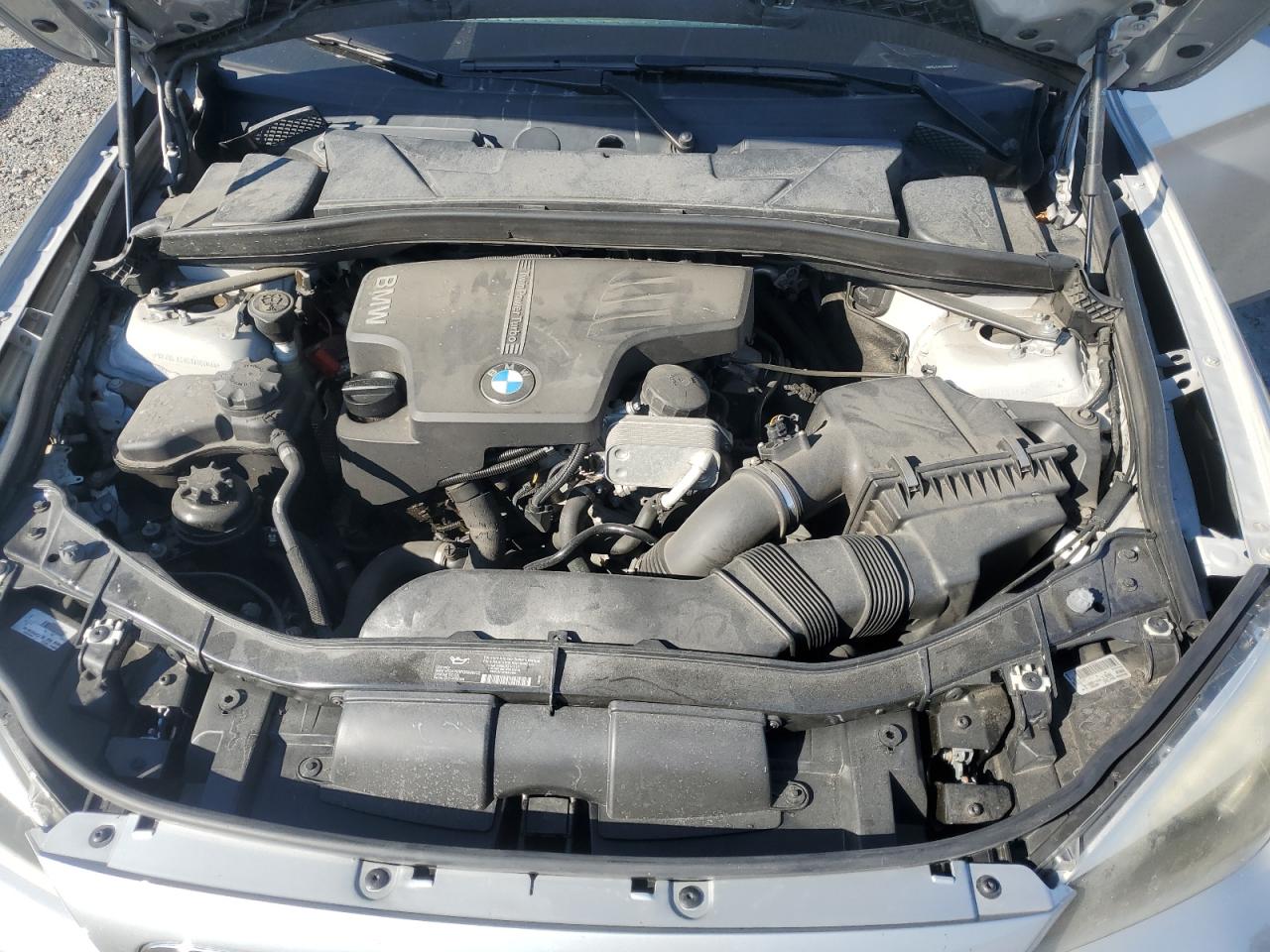 2014 BMW X1 - Image 11