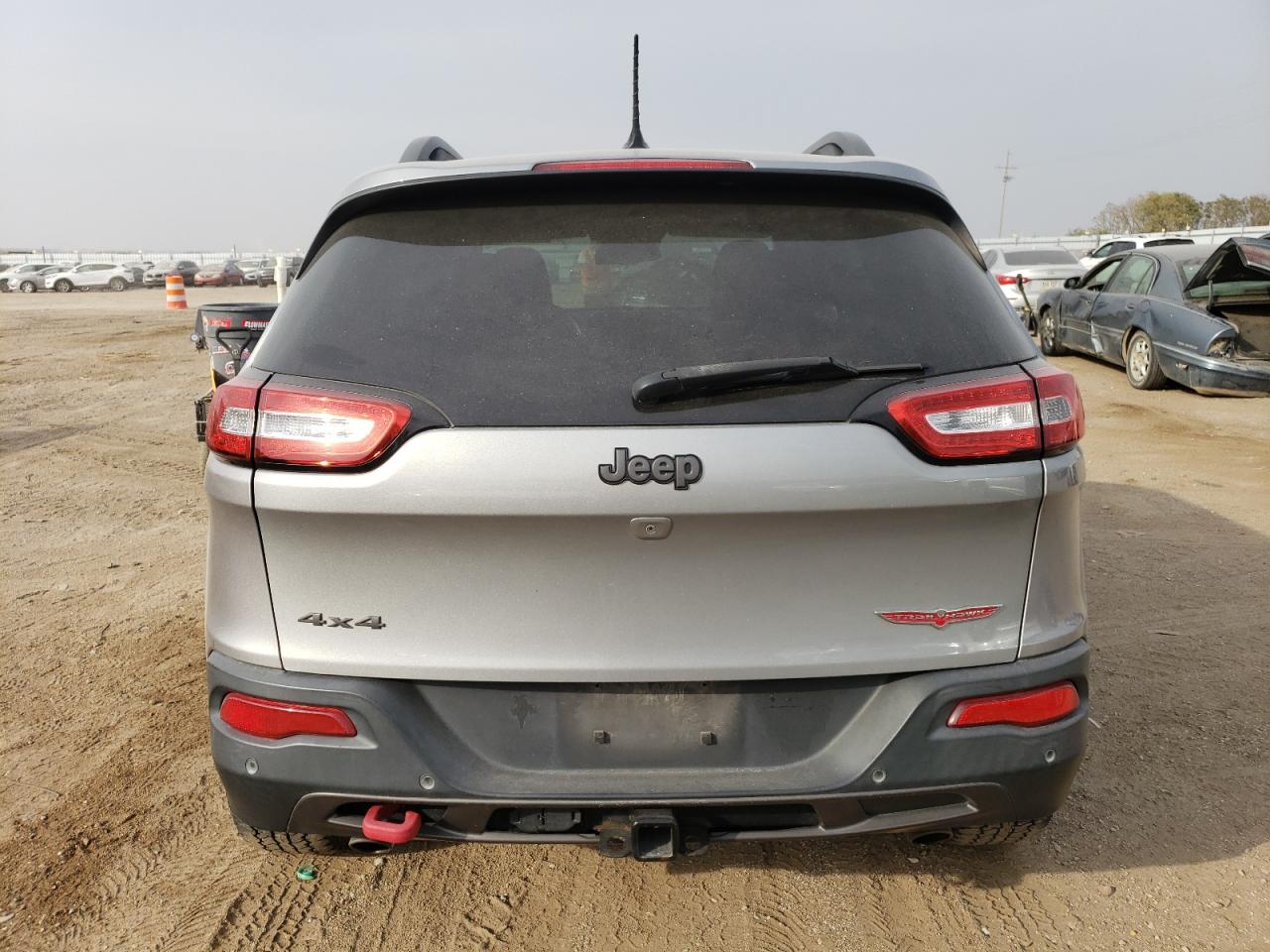 1C4PJMBS2FW592251 2015 Jeep Cherokee Trailhawk