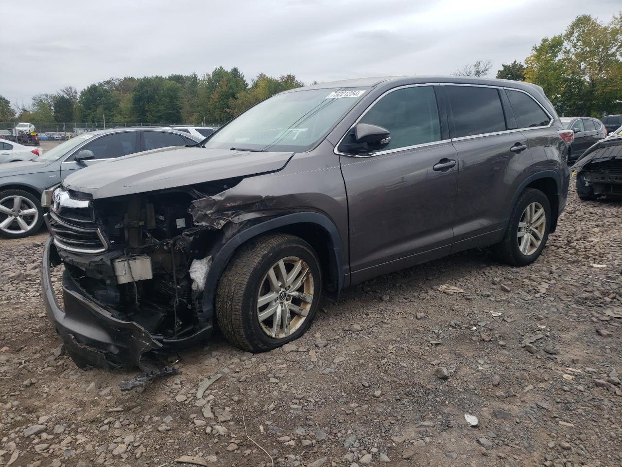 5TDBKRFH8GS245902 2016 TOYOTA HIGHLANDER - Image 1