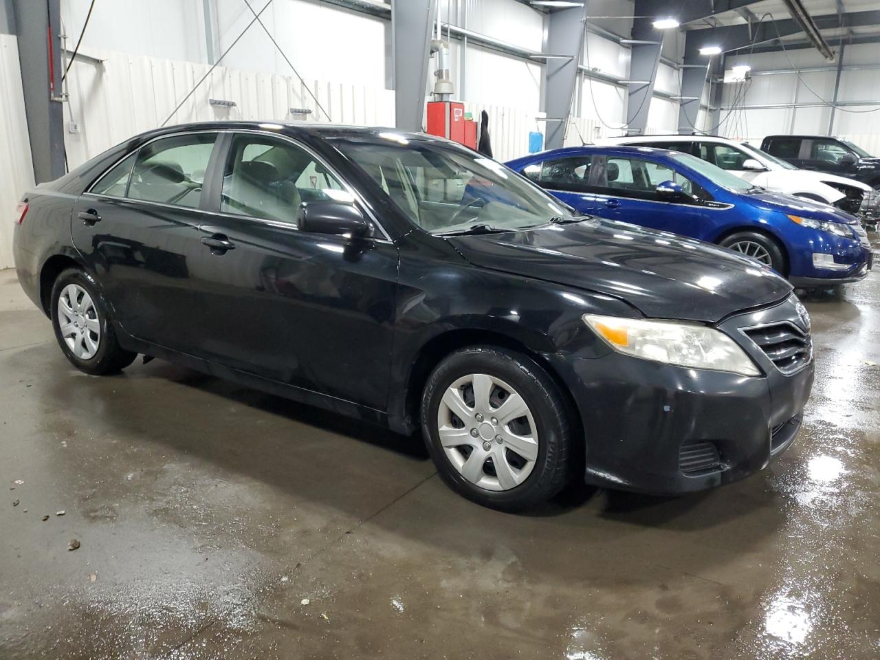 2010 Toyota Camry - Image 4