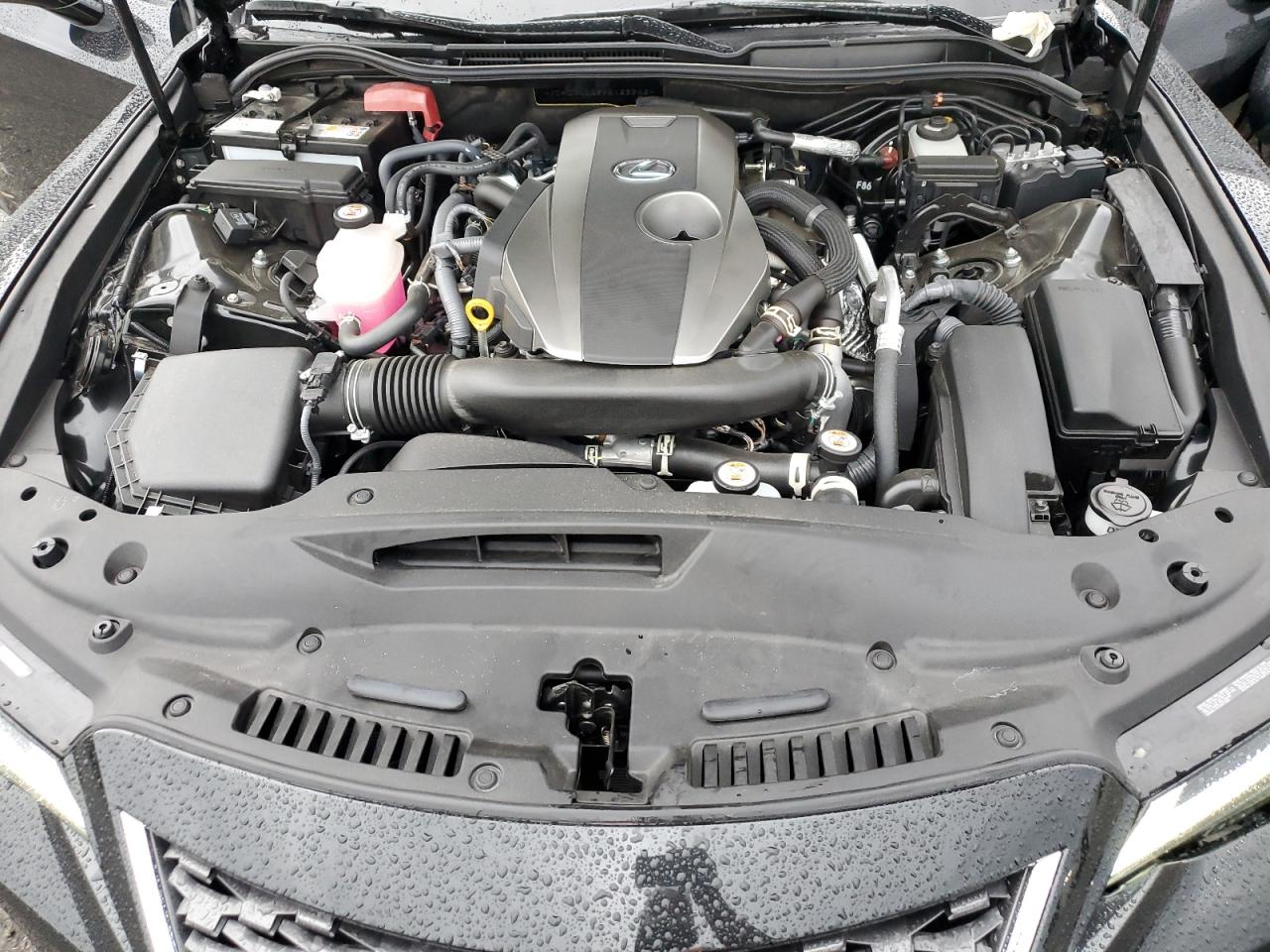 2024 Lexus IS - Image 13