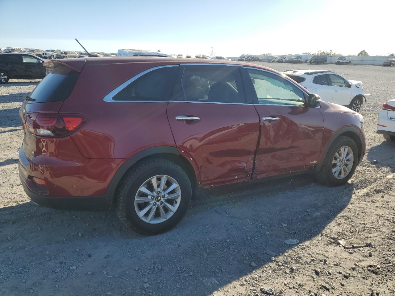 VIN 5XYPGDA59KG470438 2019 KIA SORENTO no.3