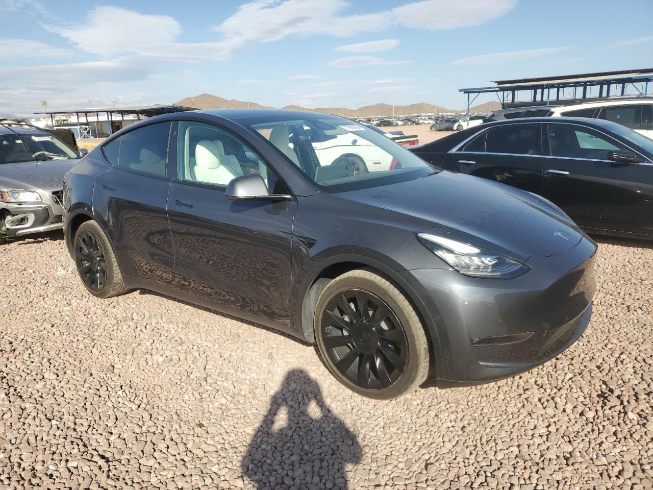 VIN 5YJYGDEE7MF256296 2021 TESLA MODEL Y no.4