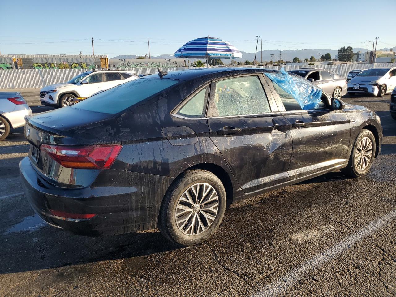 2019 Volkswagen Jetta - Image 3
