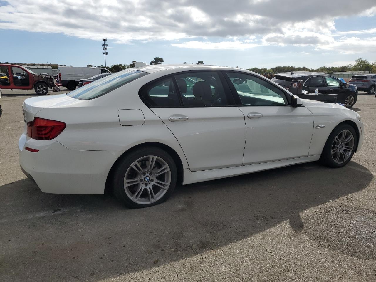 VIN WBAXH5C51DDW14594 2013 BMW 5 SERIES no.3