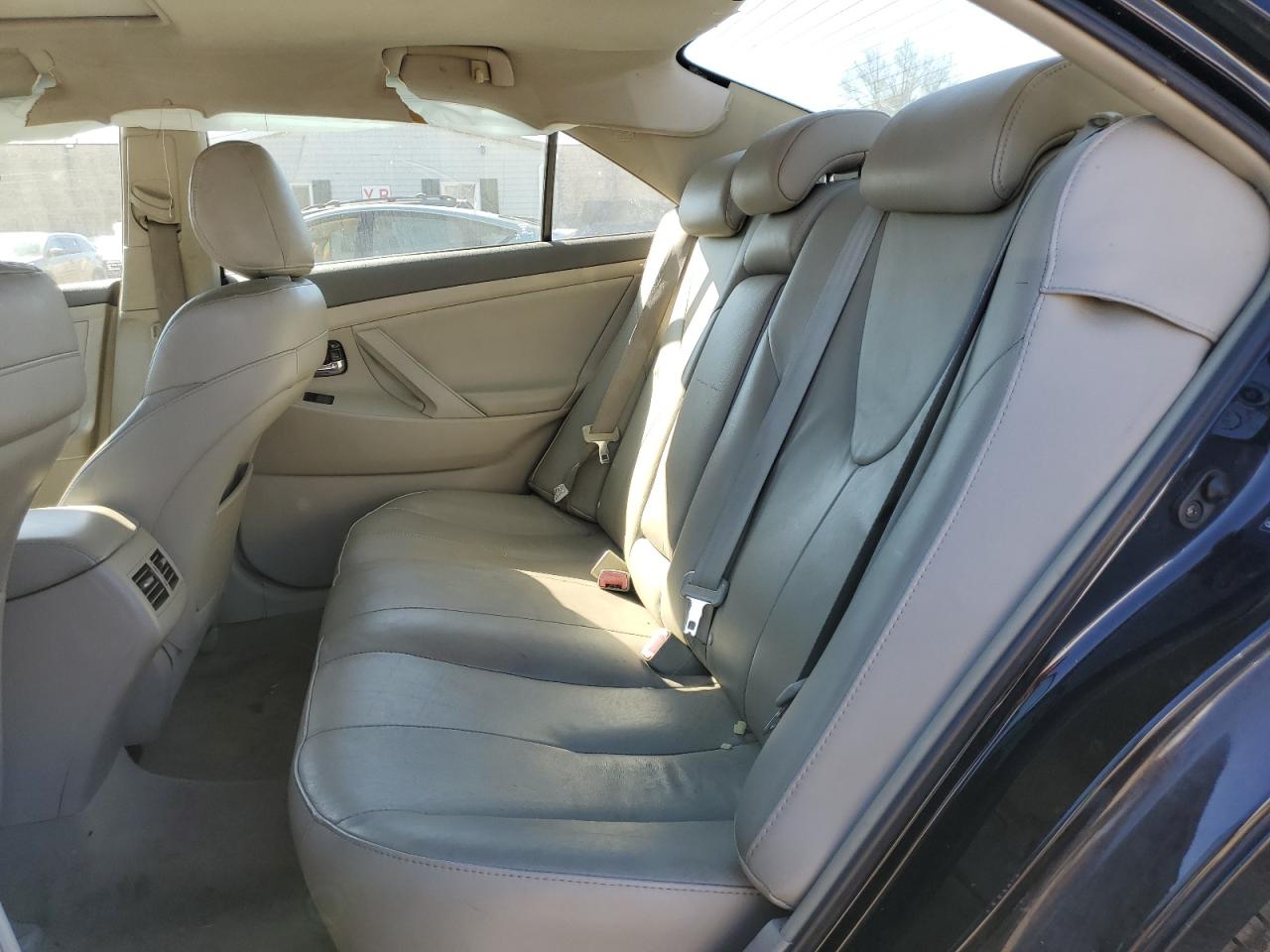 2008 Toyota Camry - Image 10