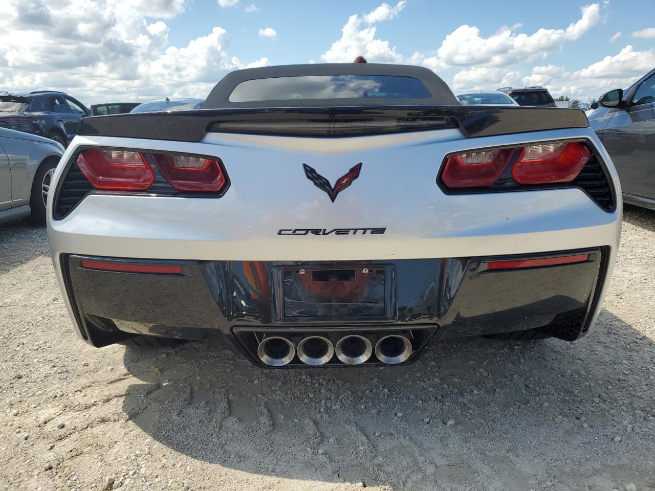 1G1YD3D77F5122584 2015 Chevrolet Corvette Stingray 2Lt