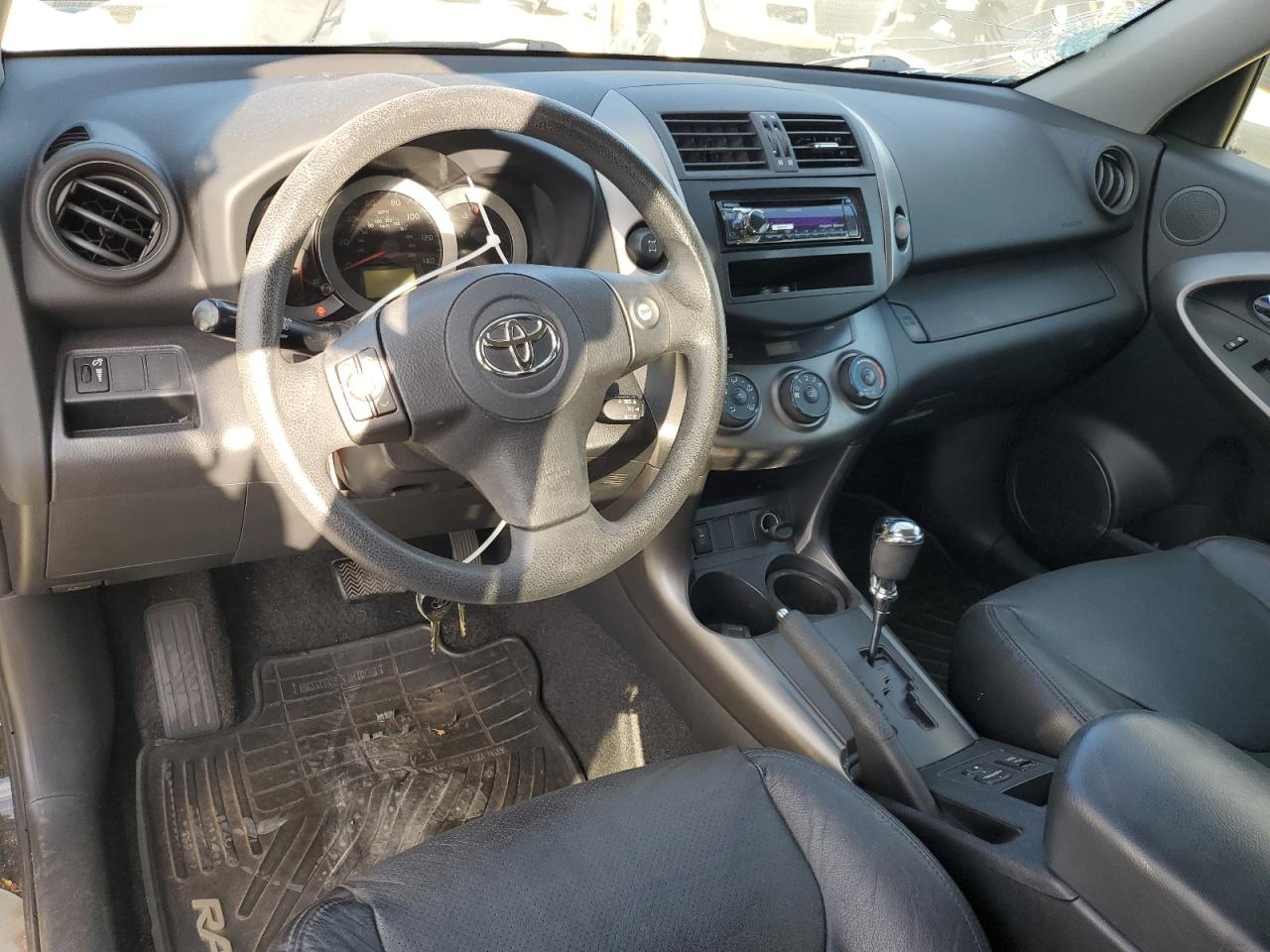 2012 Toyota RAV 4 - Image 8