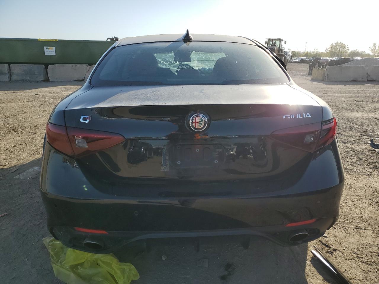 2018 Alfa Romeo Giulia Q4 VIN: ZARFAEDN8J7583748 Lot: 74546824