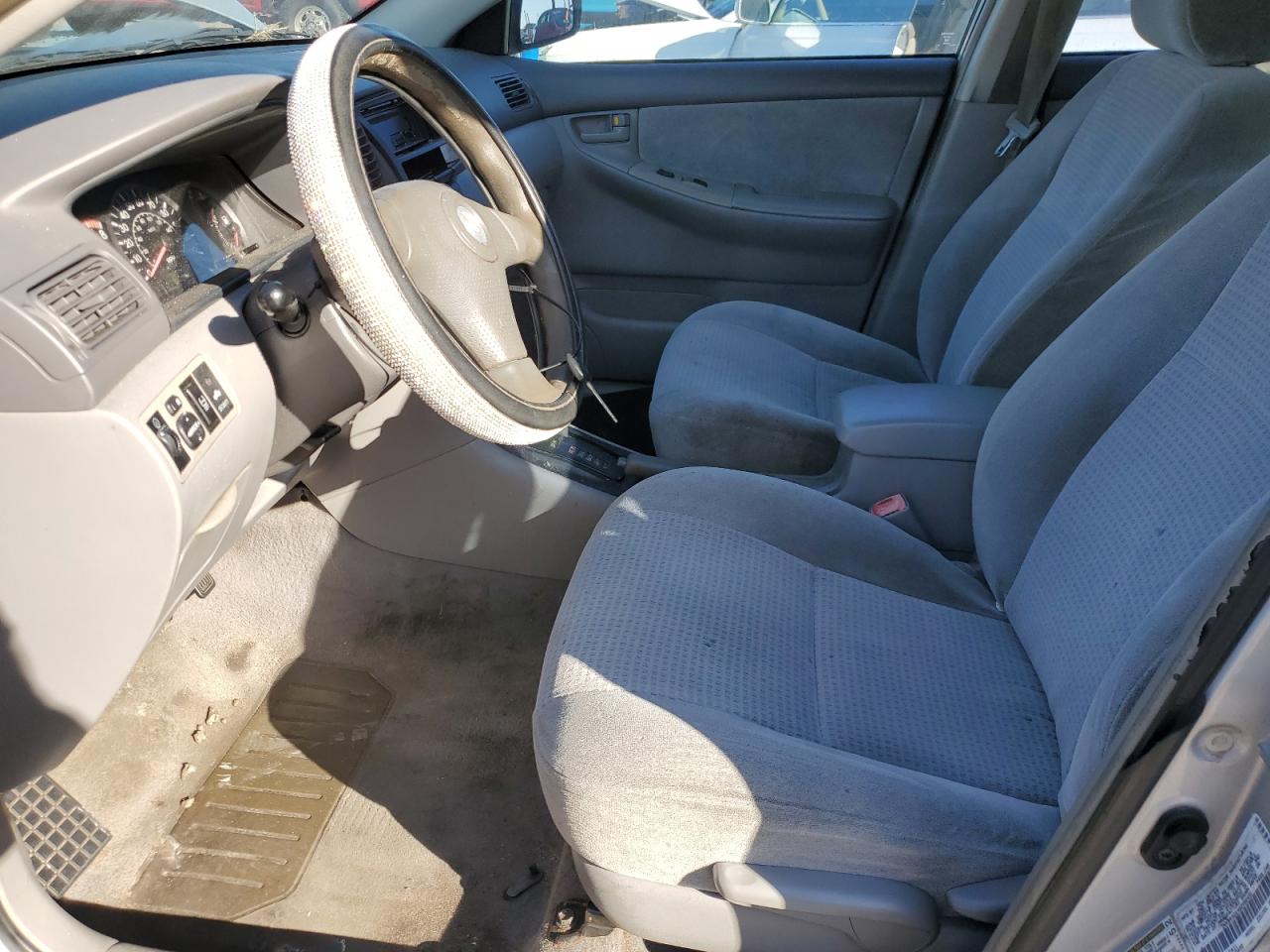 2008 Toyota Corolla Ce VIN: 1NXBR32E38Z992451 Lot: 77630134