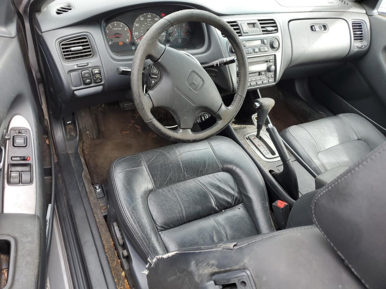 2002 Honda Accord - Image 8