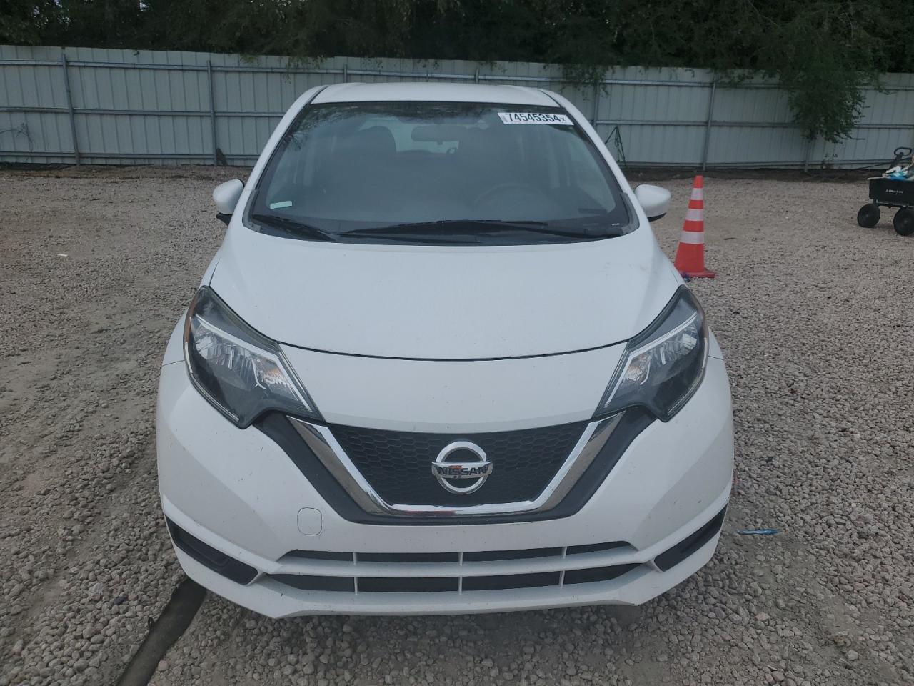 2017 Nissan Versa - Image 5