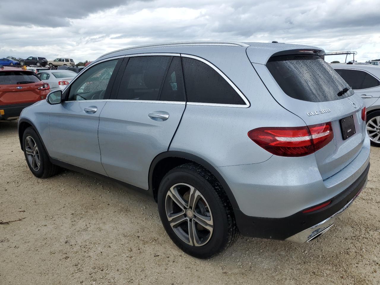 WDC0G4JB1GF043203 2016 MERCEDES-BENZ GLC - Image 2