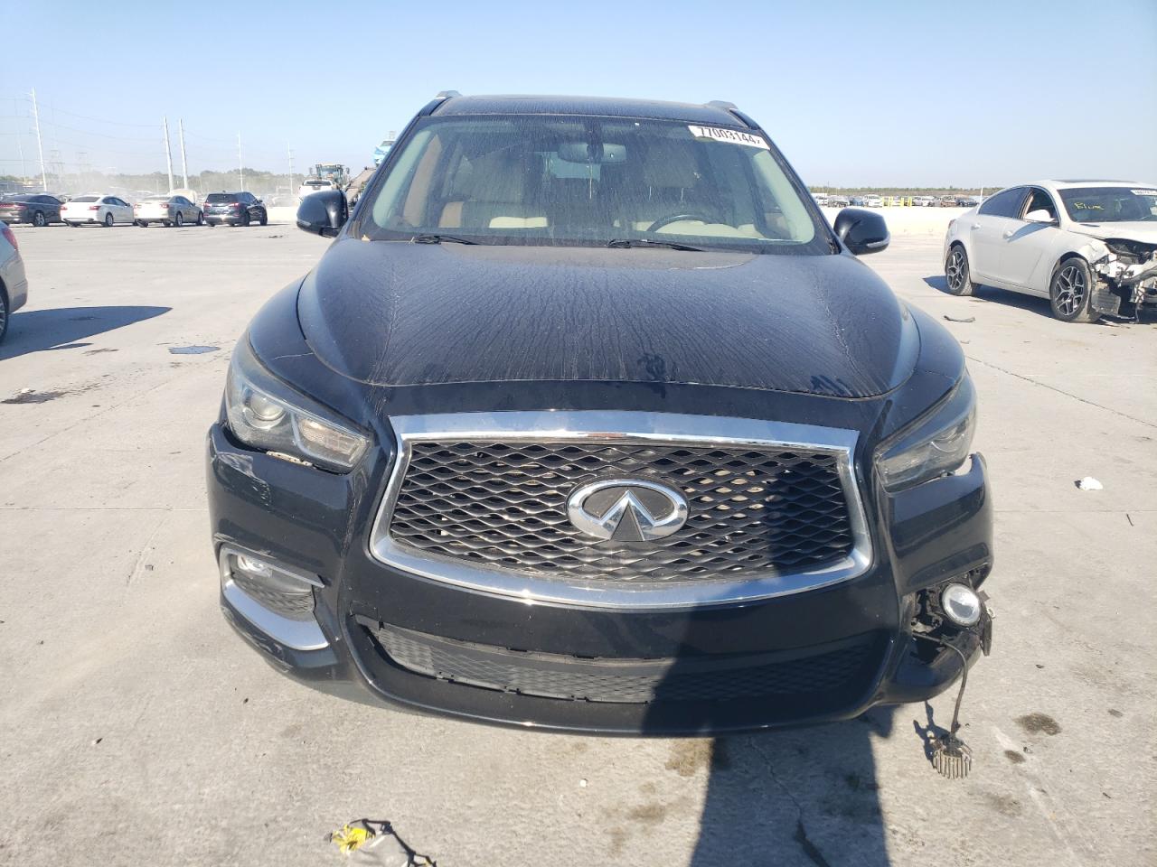 2017 Infiniti QX60 - Image 5