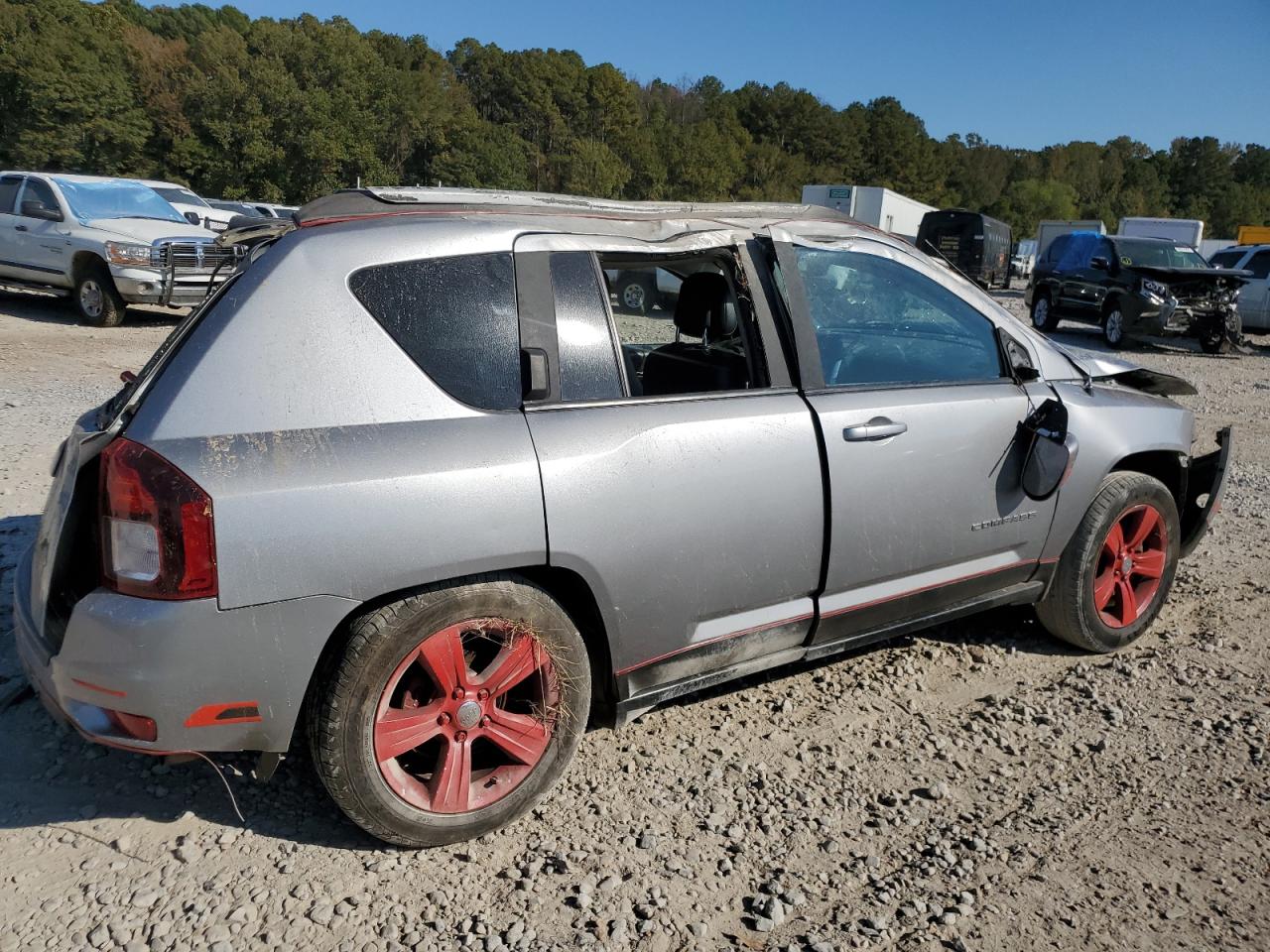 VIN 1C4NJDEBXGD631152 2016 JEEP COMPASS no.3