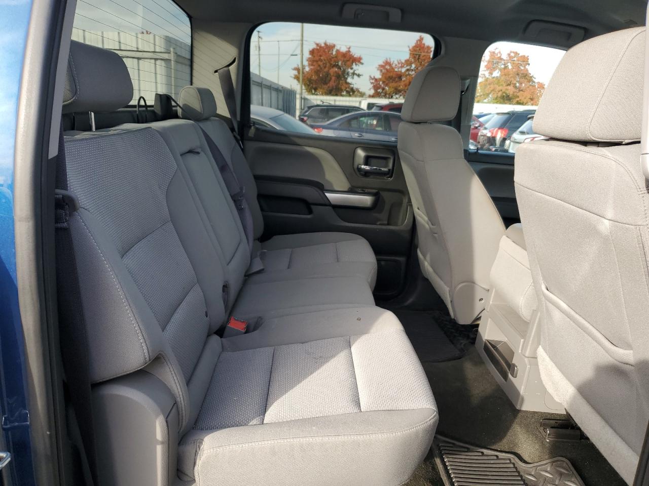 2017 Chevrolet Silverado - Image 10