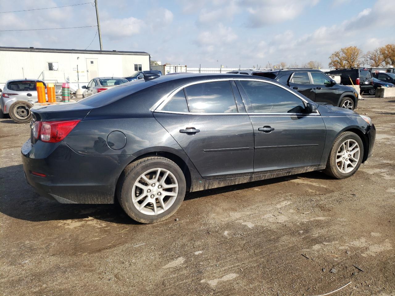 VIN 1G11C5SL9FF108695 2015 CHEVROLET MALIBU no.3