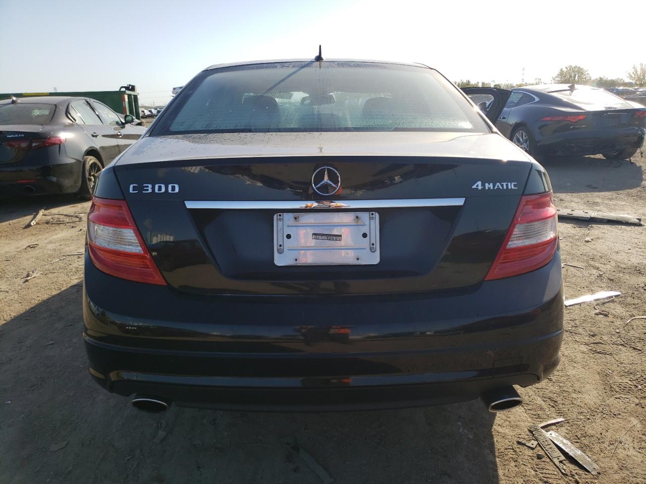 2011 Mercedes-Benz C 300 4Matic VIN: WDDGF8BB6BR142965 Lot: 75438394