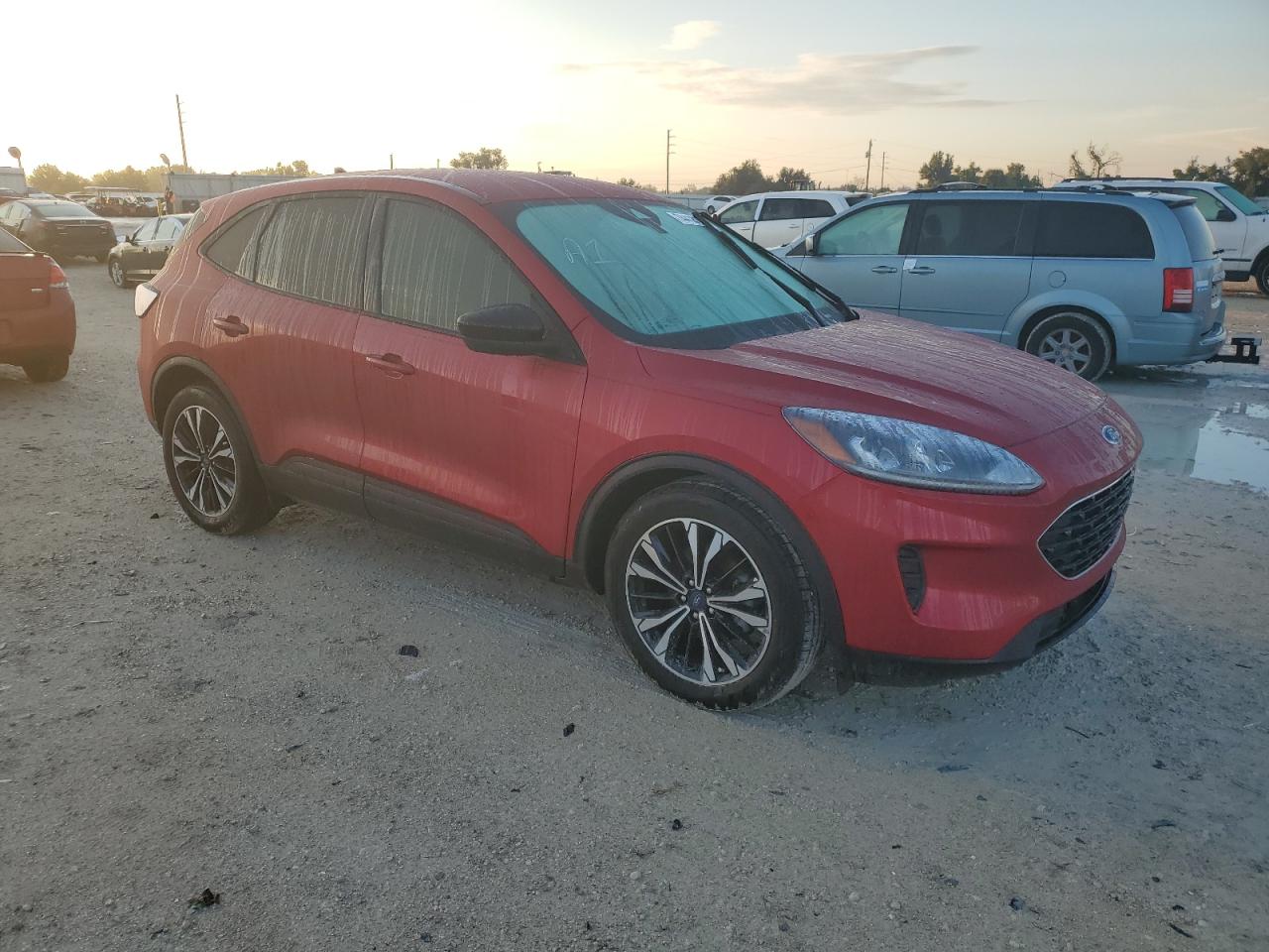 2022 Ford Escape - Image 4