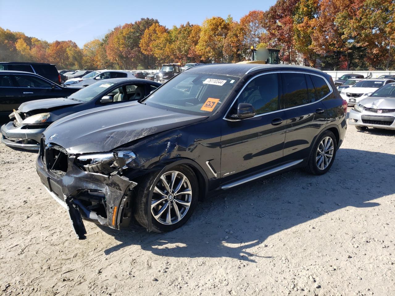 VIN 5UXTR9C52JLD59883 2018 BMW X3 no.1