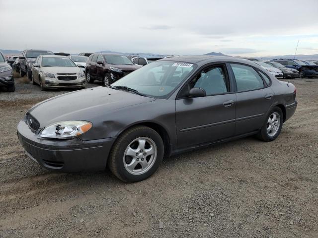 2005 Ford Taurus Se