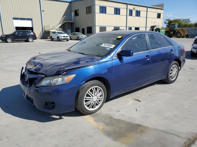 2011 Toyota Camry Base for Sale in Wilmer, TX - Front End