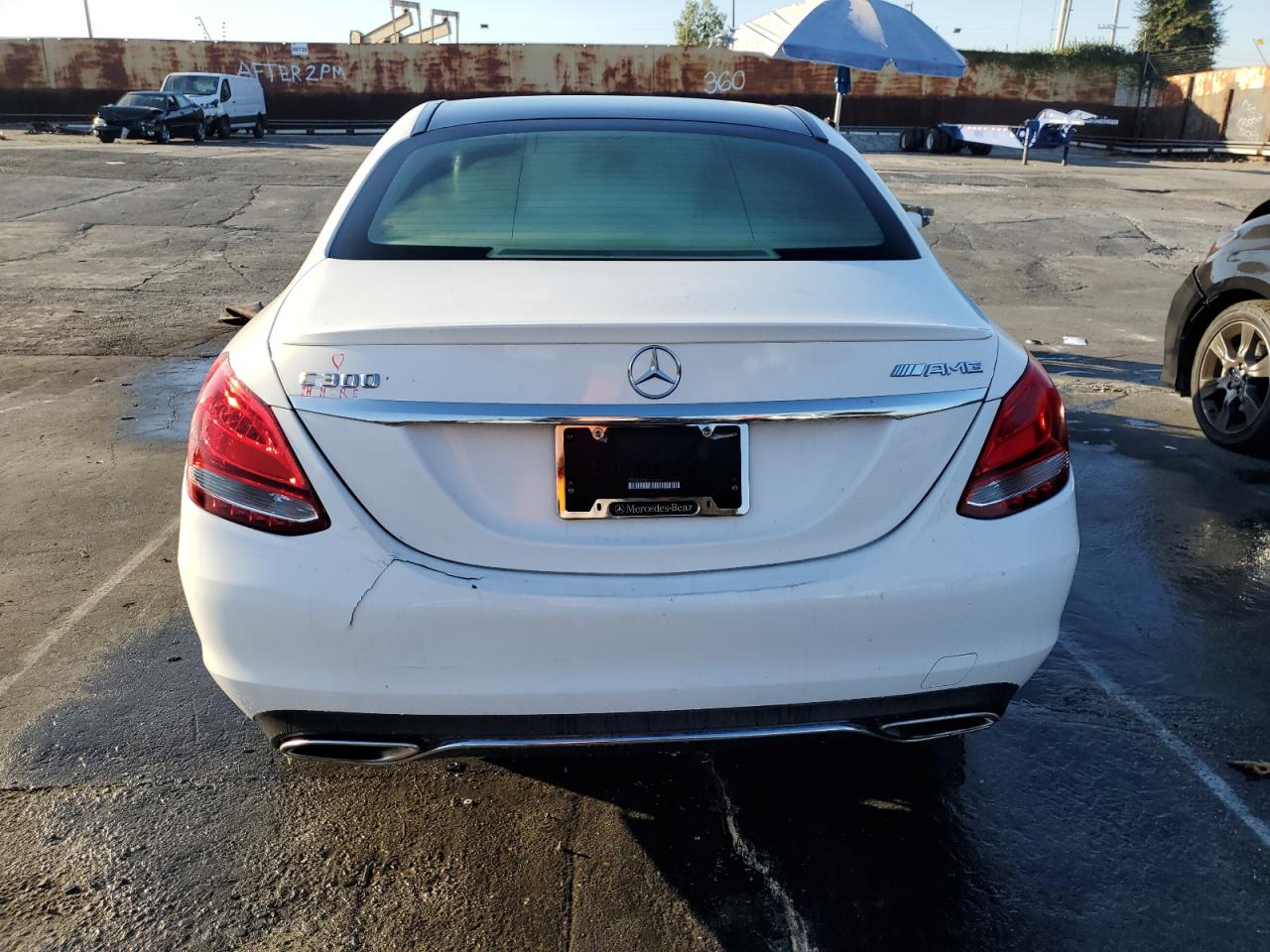 2016 Mercedes-Benz C 300 VIN: 55SWF4JB5GU157632 Lot: 76762944