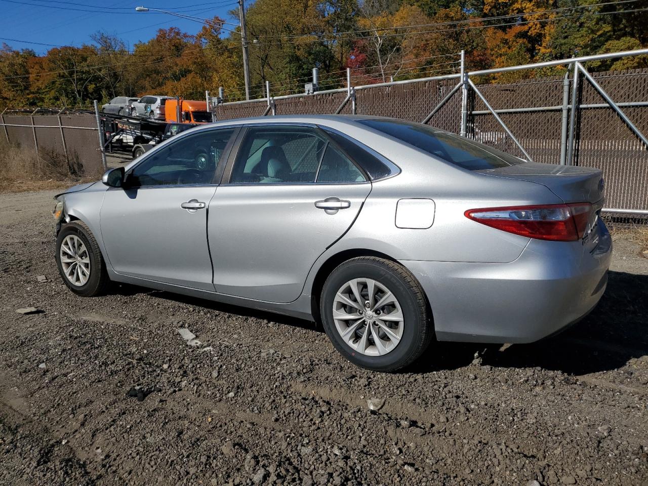 4T4BF1FK4GR538386 2016 Toyota Camry Le