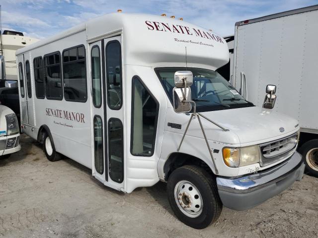 2000 Ford Econoline E350 Super Duty Cutaway Van