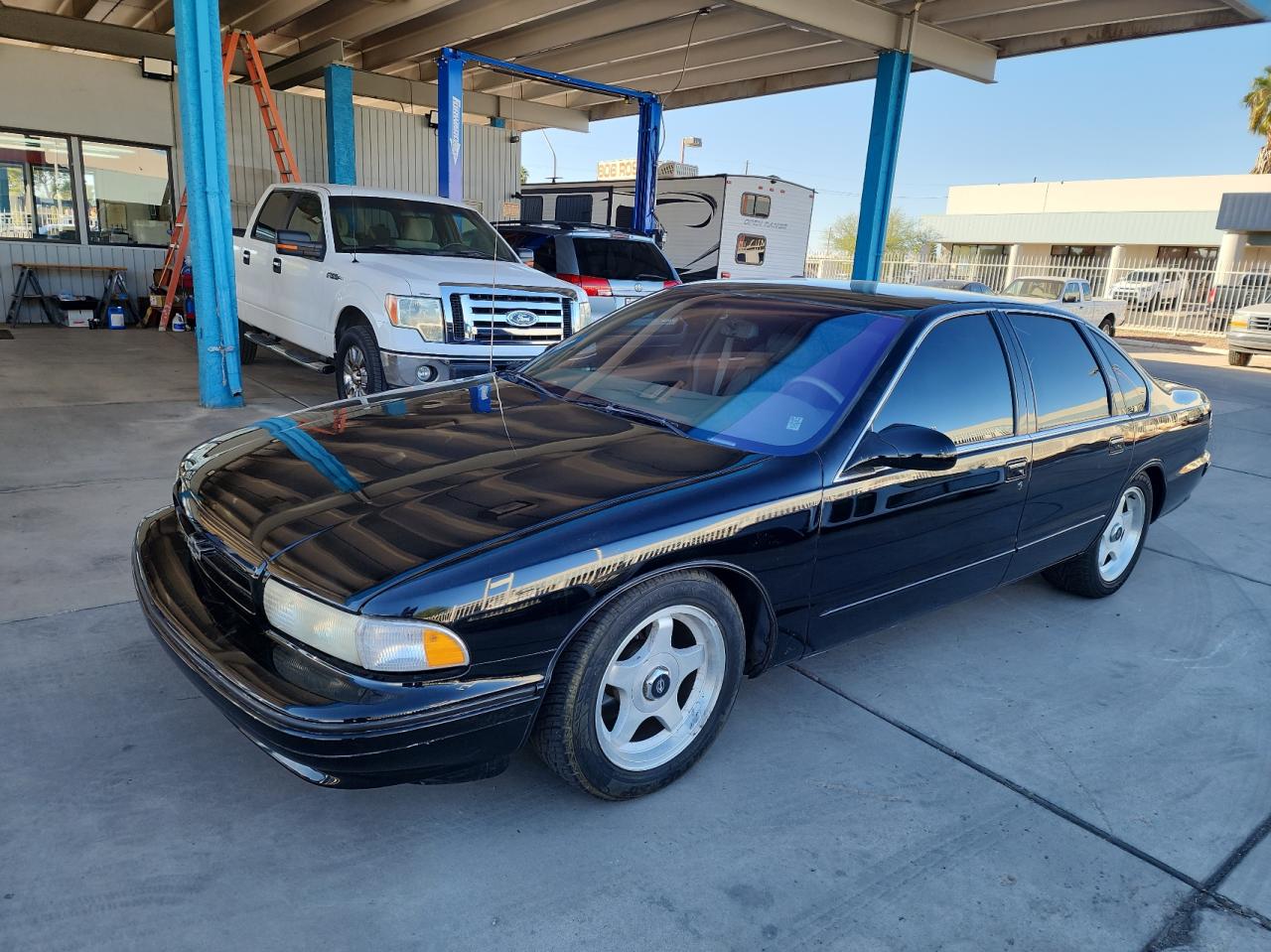 1996 Chevrolet Caprice - Image 2