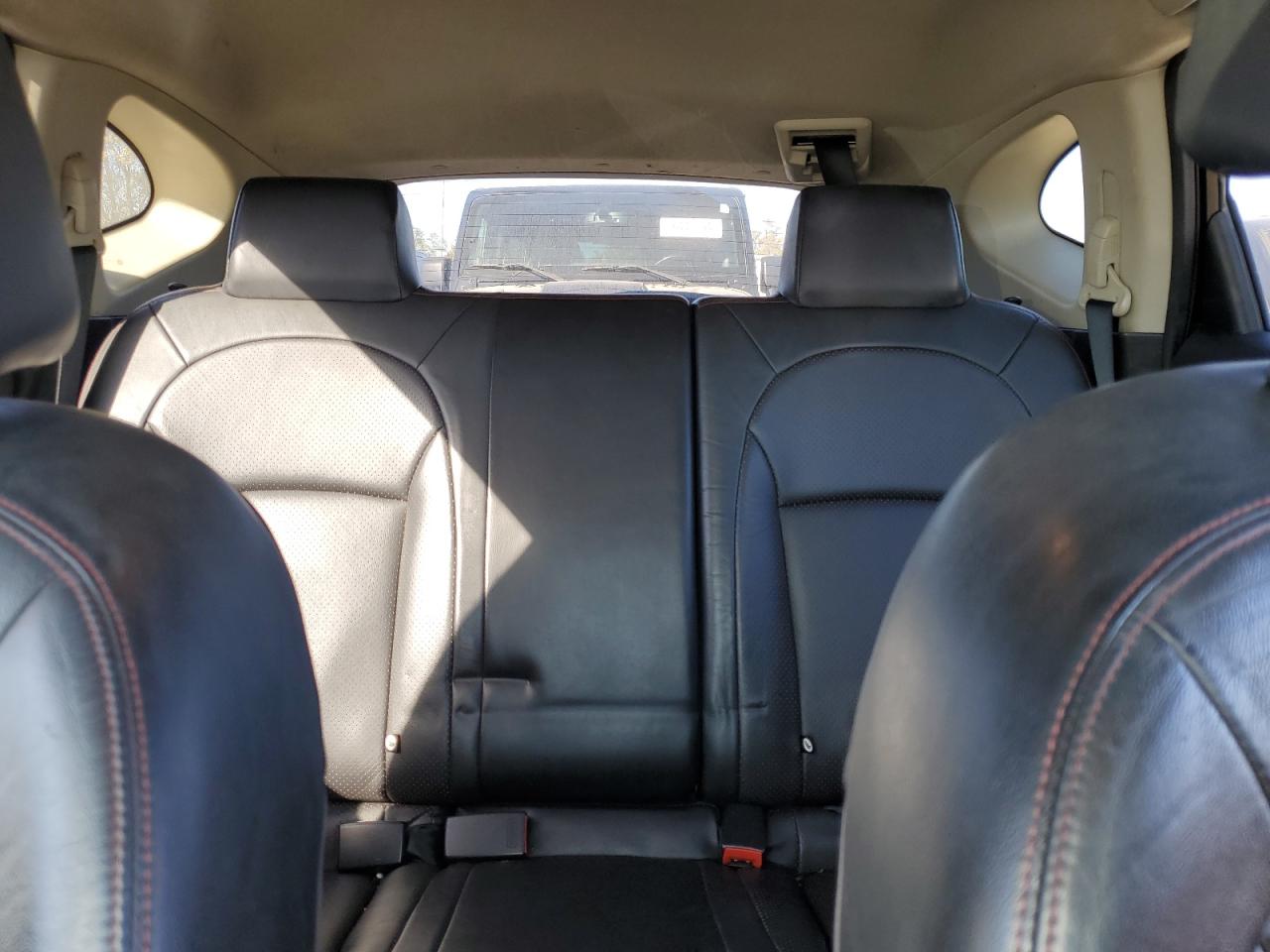 2011 Nissan Rogue - Image 10