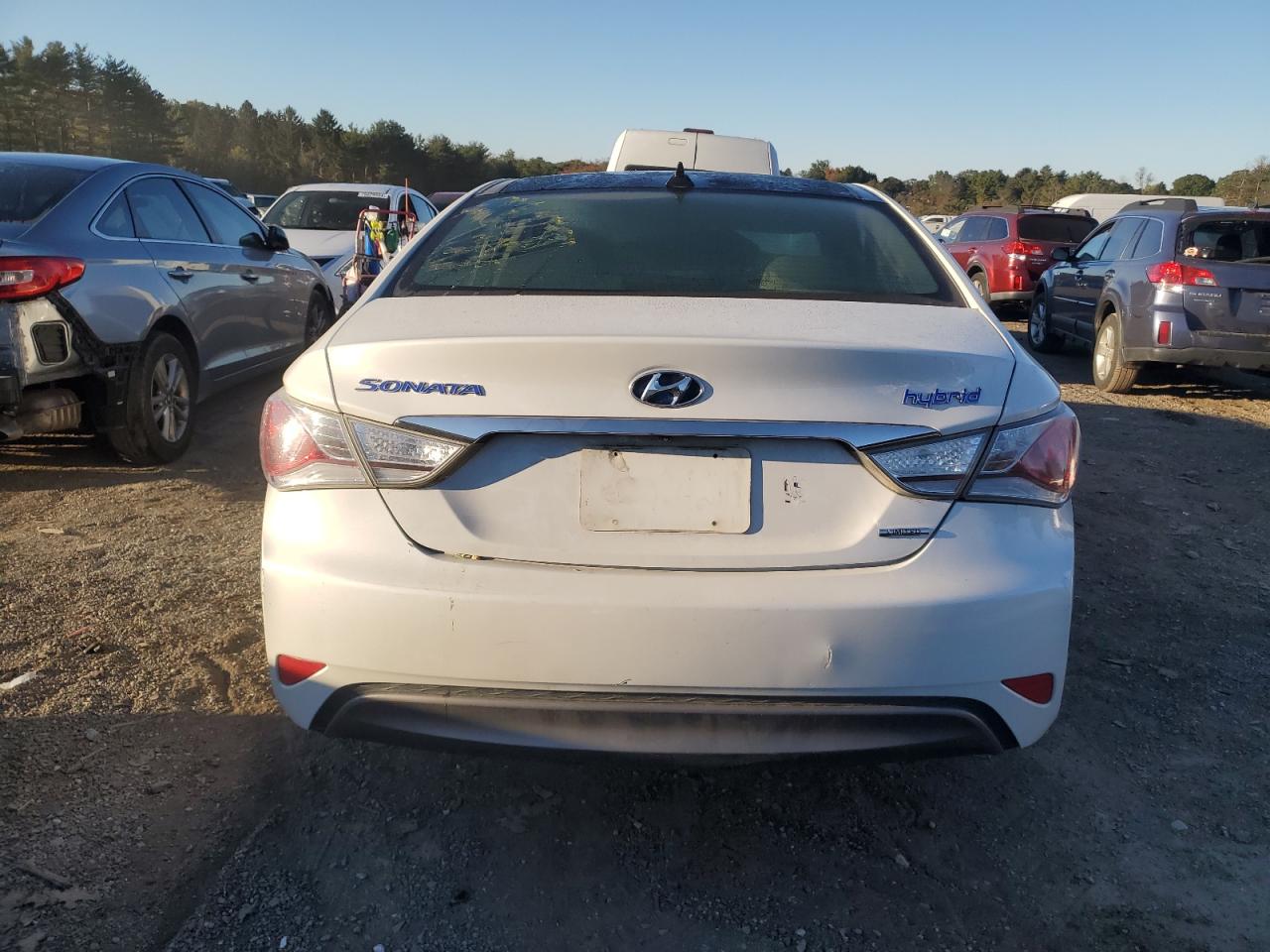 2013 Hyundai Sonata Hybrid VIN: KMHEC4A42DA068558 Lot: 75250204