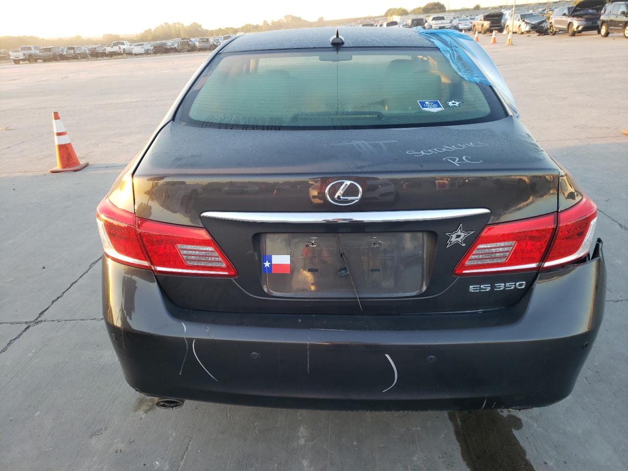 2011 Lexus Es 350 VIN: JTHBK1EG9B2465042 Lot: 72267014