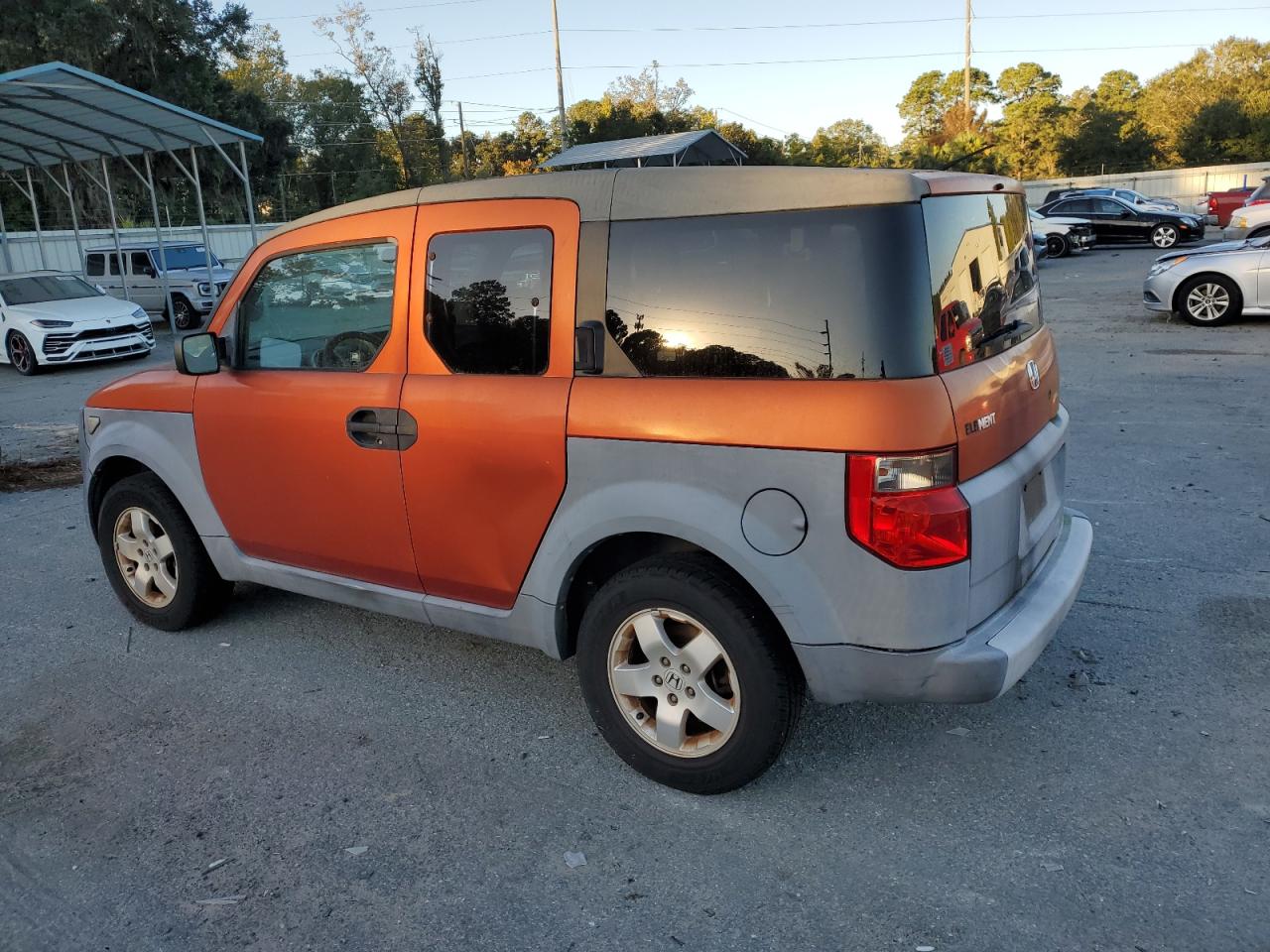 2003 Honda Element - Image 2