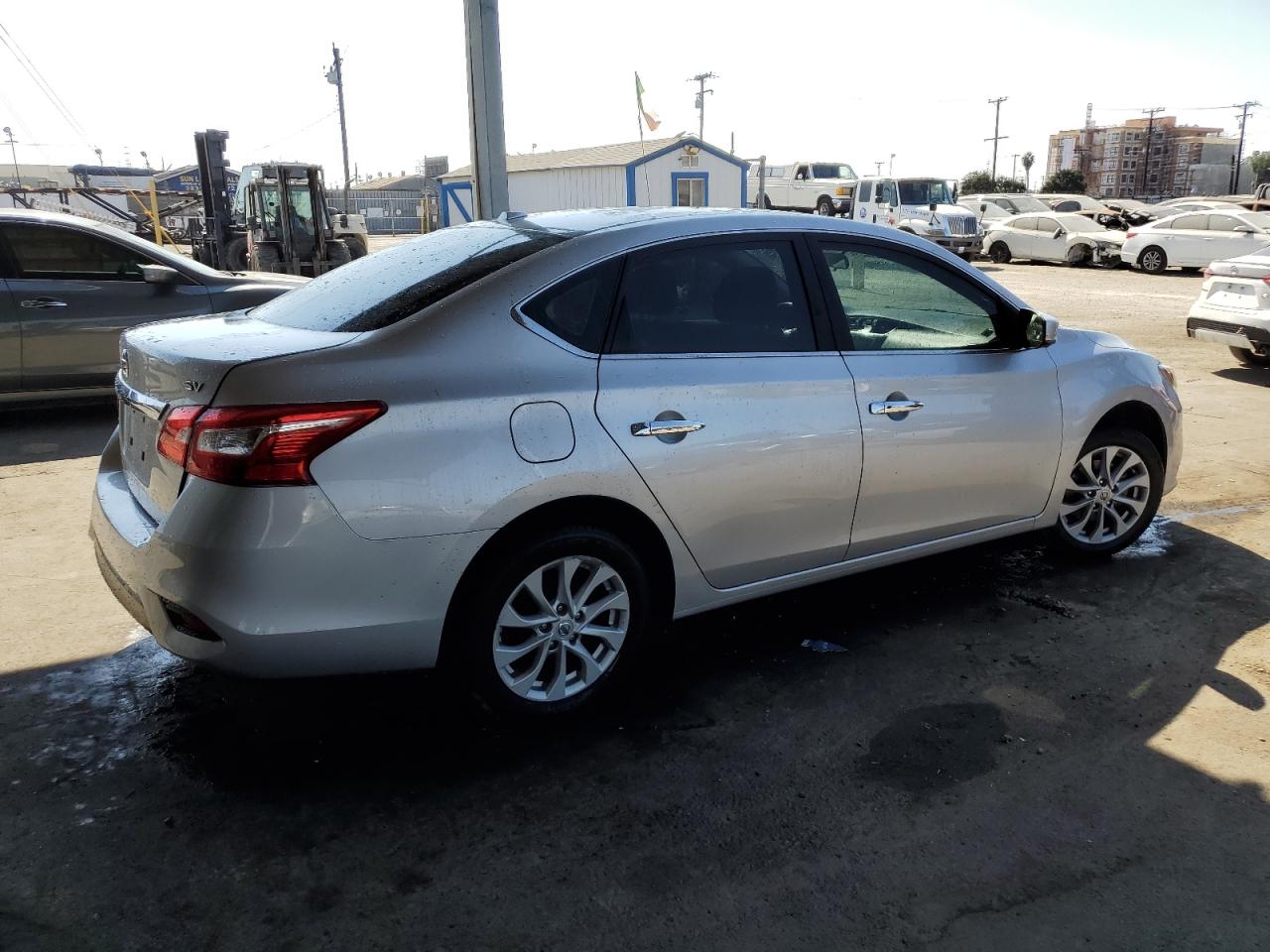 2019 Nissan Sentra - Image 3