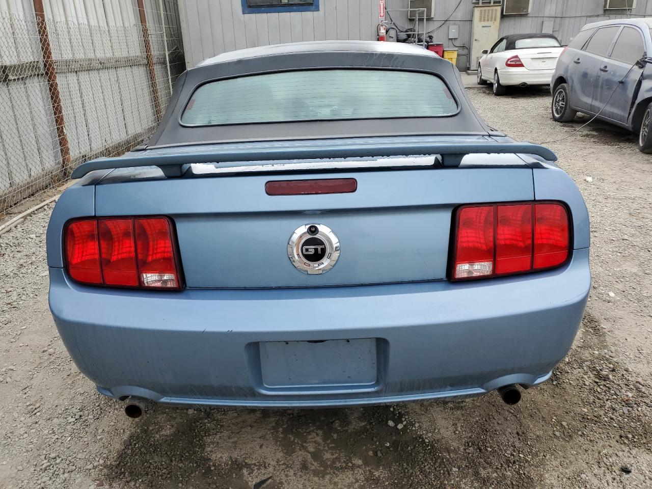 2005 Ford Mustang Gt VIN: 1ZVFT85H155251695 Lot: 76260514