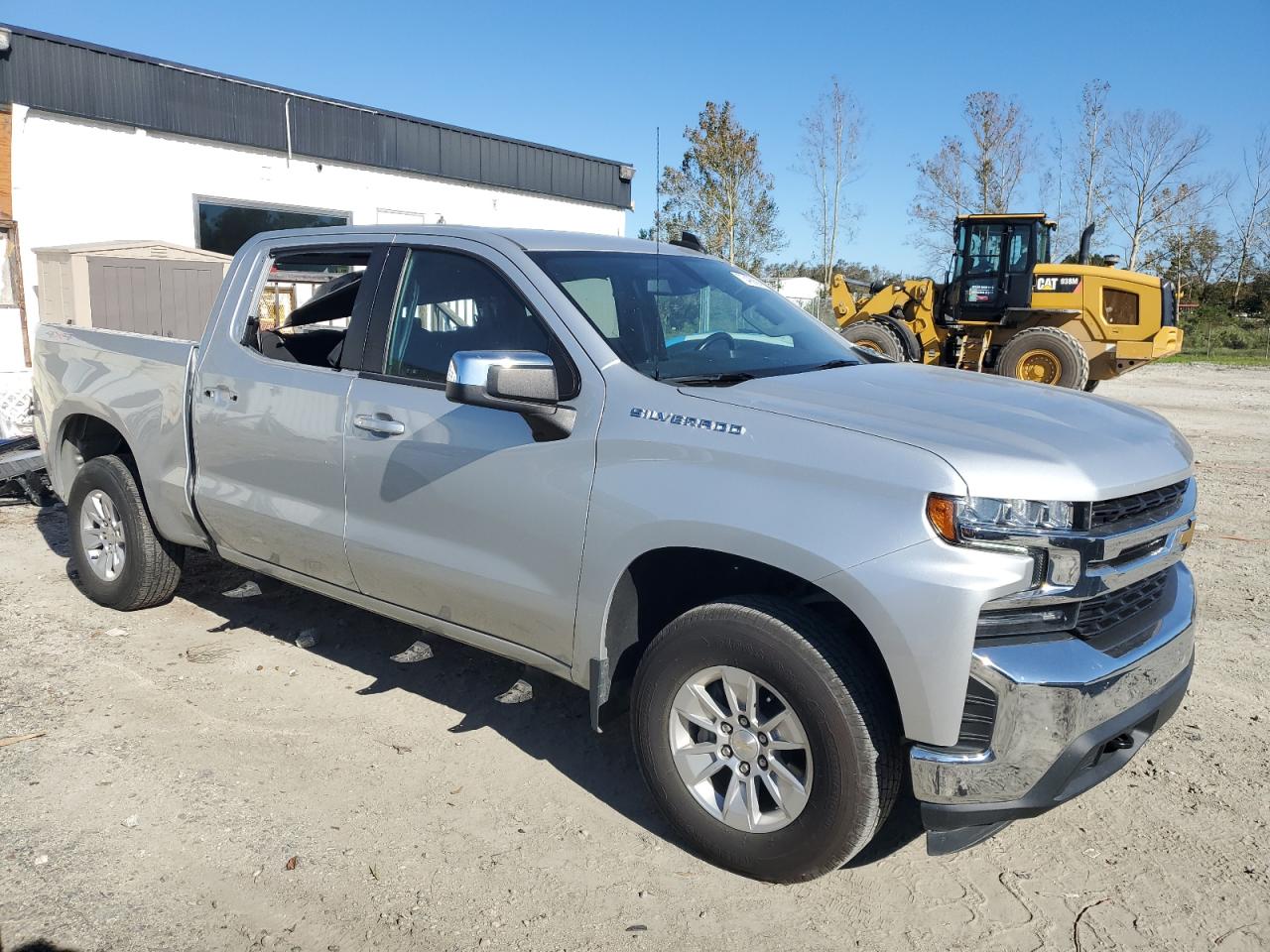 2021 Chevrolet Silverado - Image 4