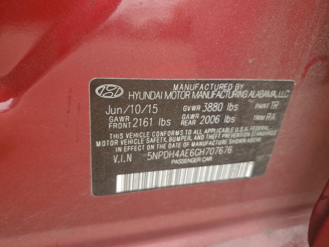 2016 Hyundai Elantra - Image 12