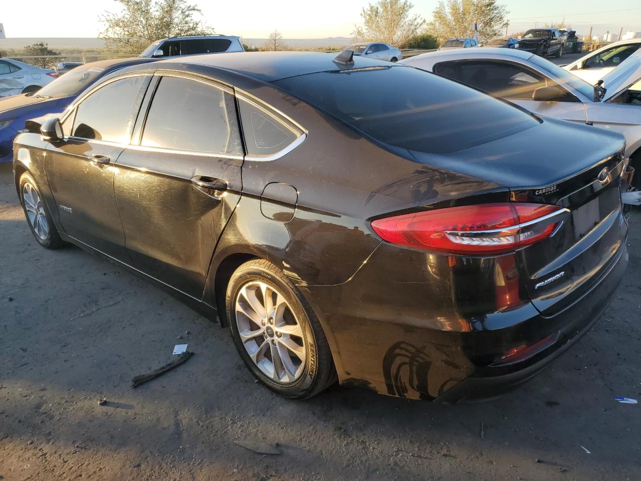 2019 Ford Fusion - Image 2