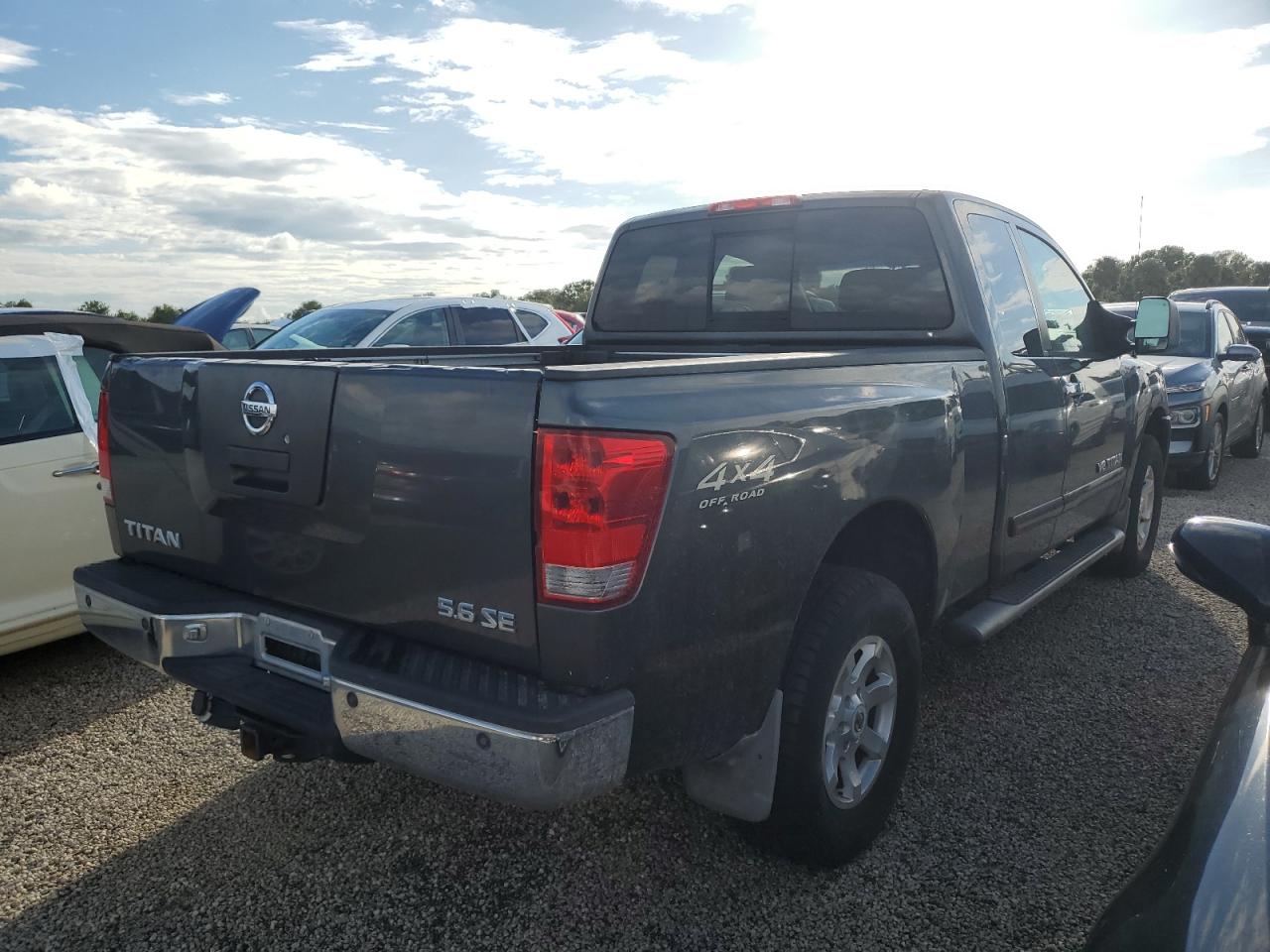 2006 Nissan Titan - Image 3