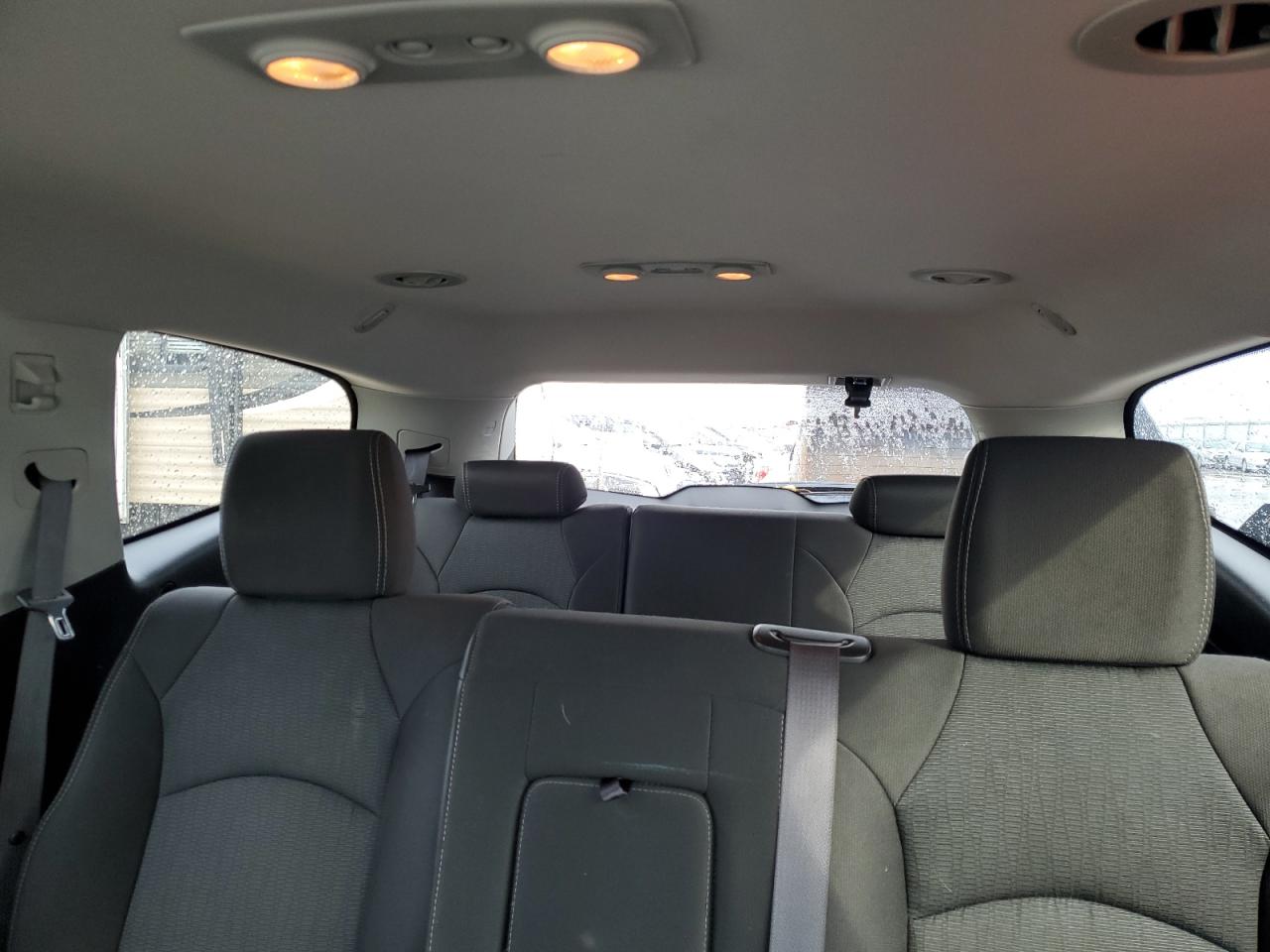 2014 Chevrolet Traverse - Image 10