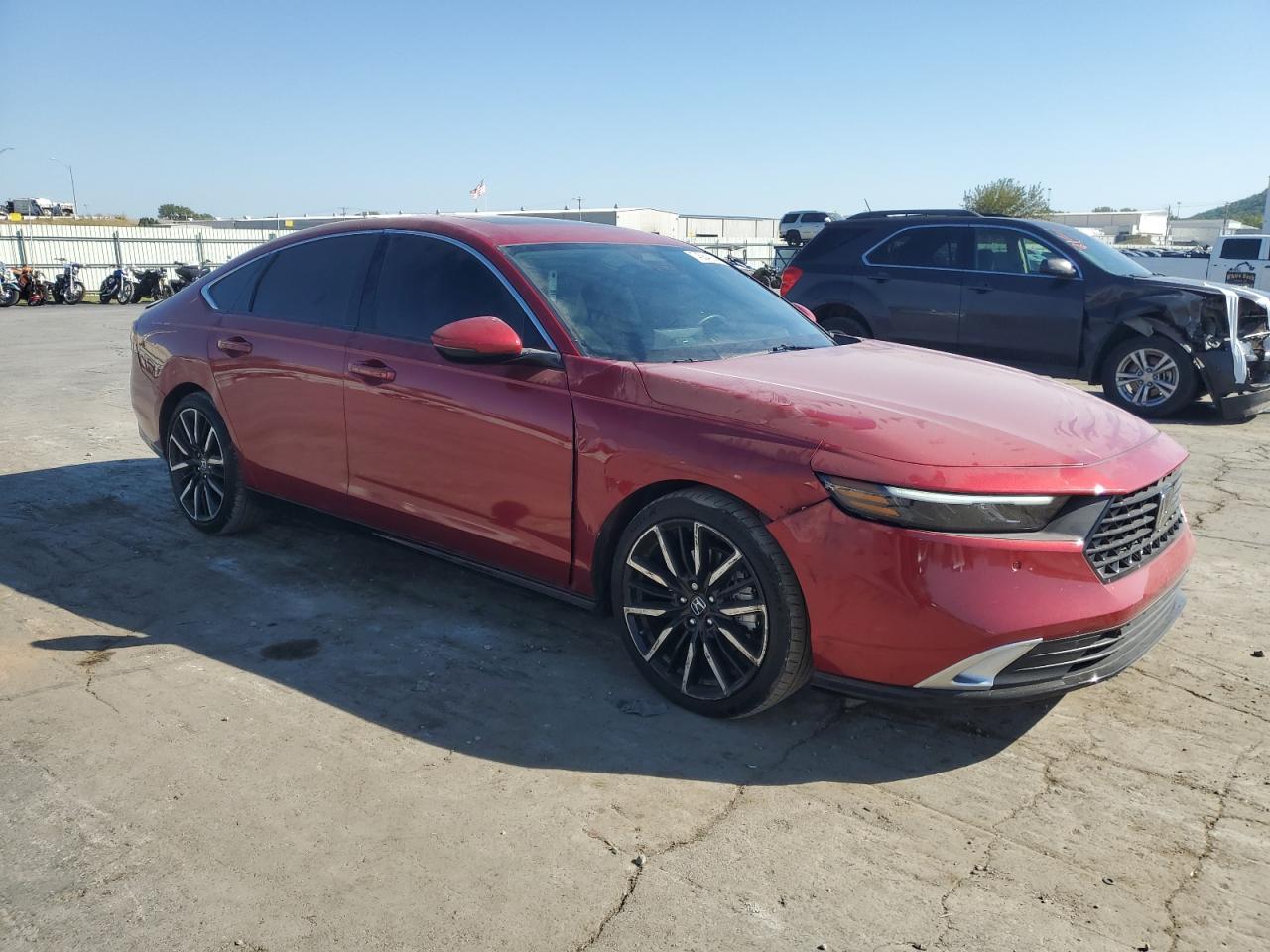 VIN 1HGCY2F81PA069784 2023 HONDA ACCORD no.4